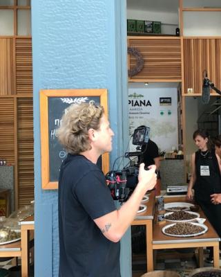 Η Νταιάν Κόχυλα στο κατάστημα μας